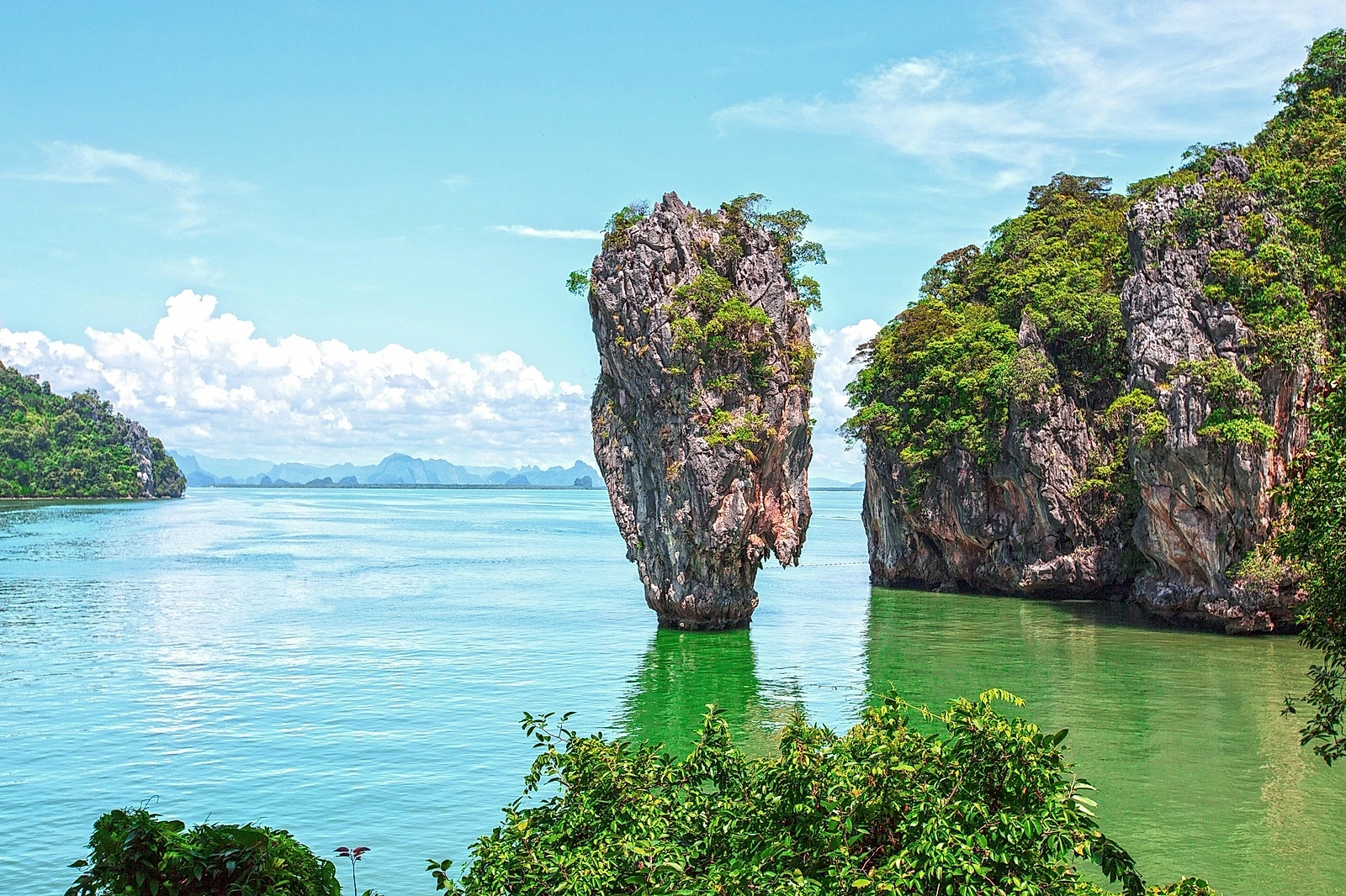 🌴 Relive the Legend: Exploring Phang Nga Bay & James Bond Island