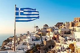 Exploring Greece: Beaches, Nightlife, History, Greek Mythology, and the Best Gyros