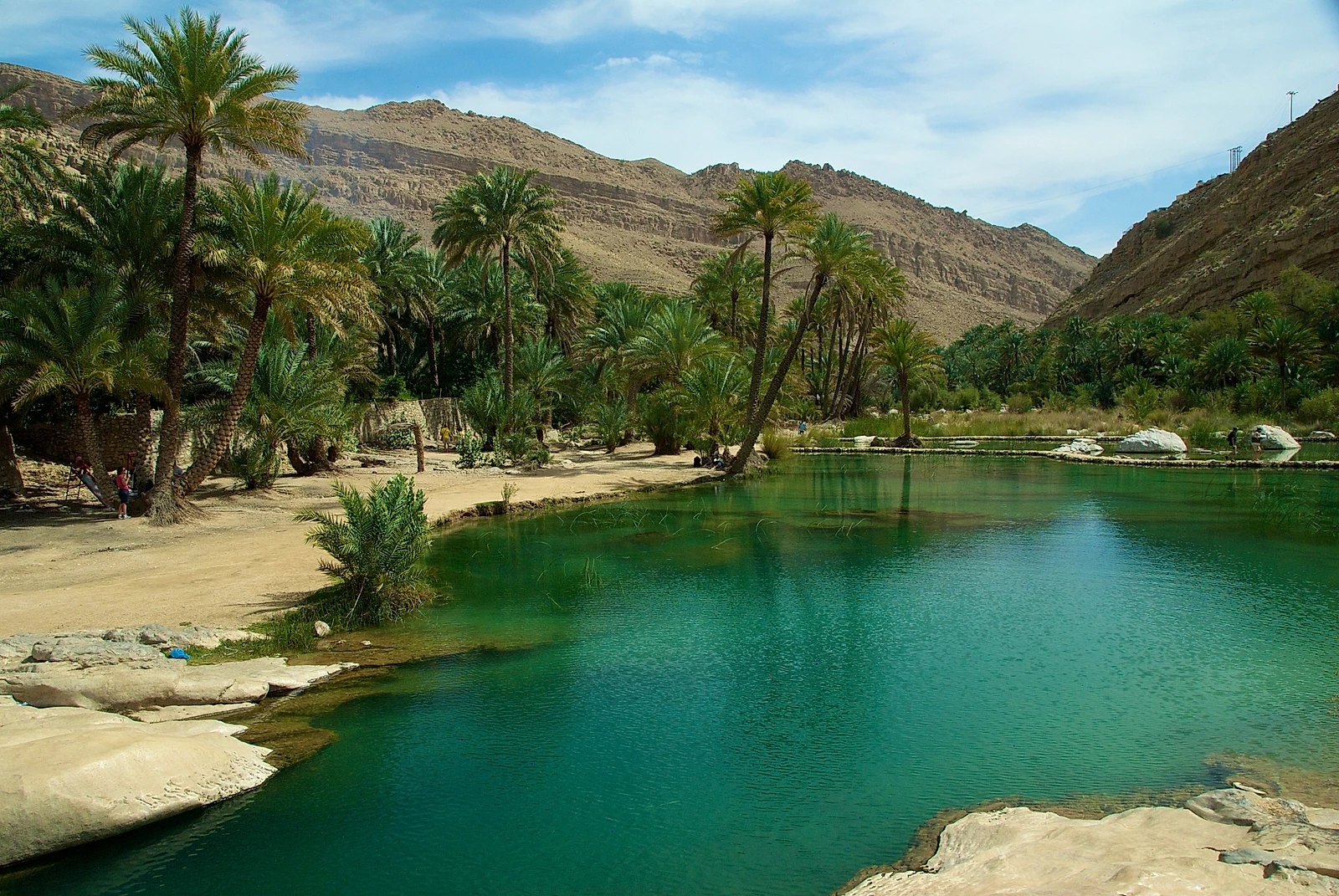 Oman - Excursion privée d’une journée – Wahiba Sands & Wadi Bani Khalid
