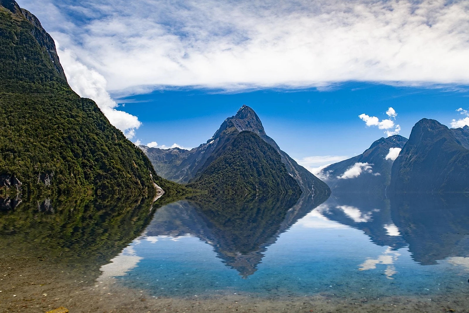 New Zealand (A Sensible Person’s Guide)